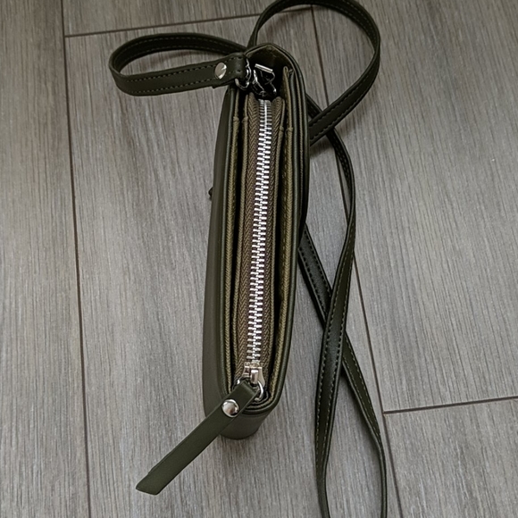 Cross body wallet - Picture 5 of 5